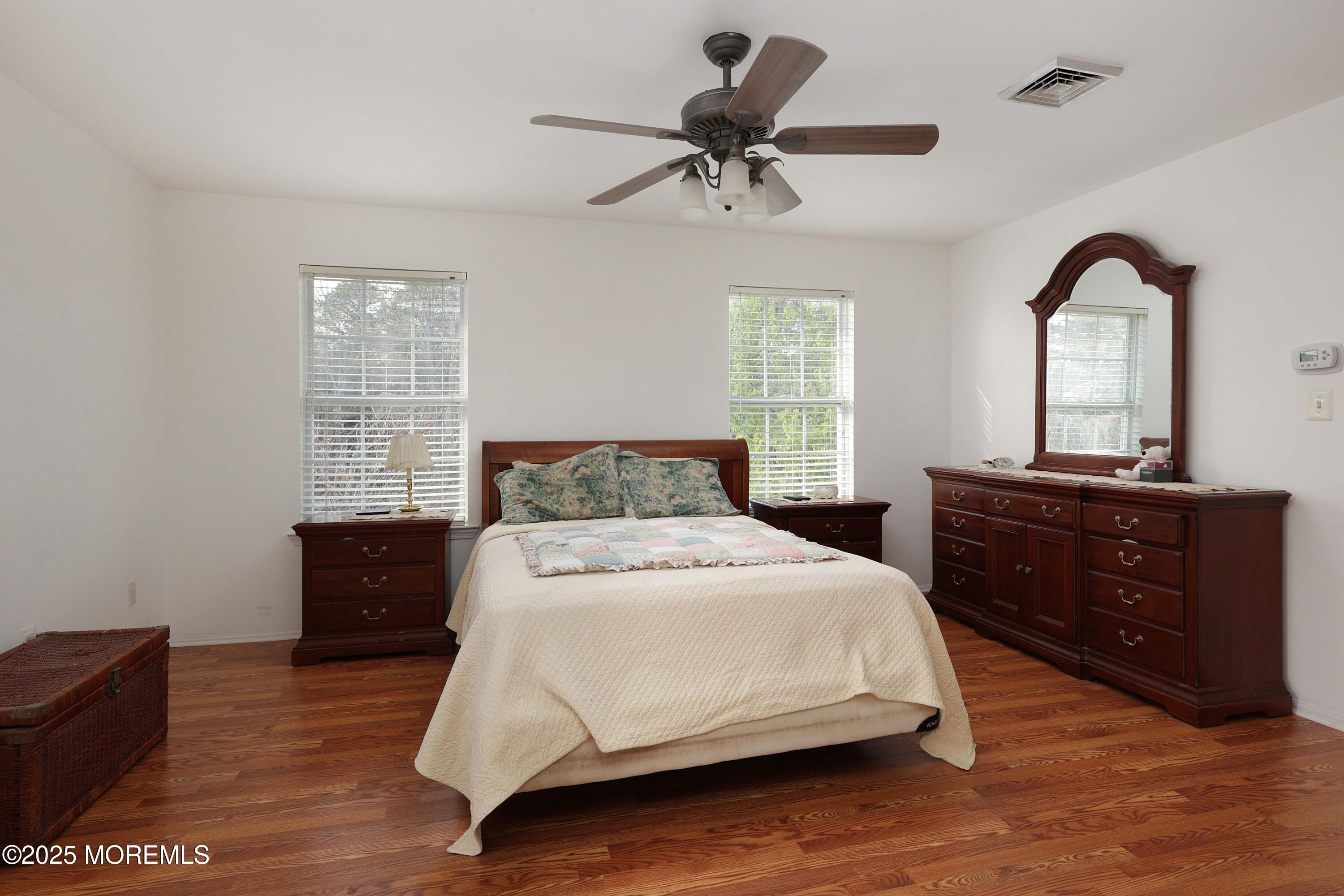 22 Roe Lane Howell, NJ 07731 - Photo 18 of 37 758A2980