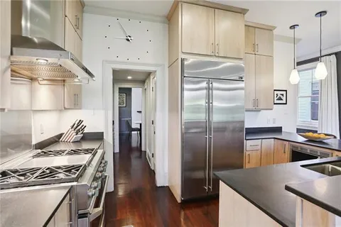 $1,300,000 | 6119 Annunciation Street, New Orleans, LA 70118