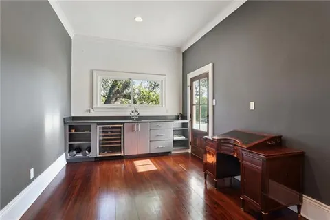 $1,300,000 | 6119 Annunciation Street, New Orleans, LA 70118