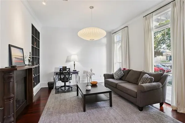 $1,300,000 | 6119 Annunciation Street, New Orleans, LA 70118