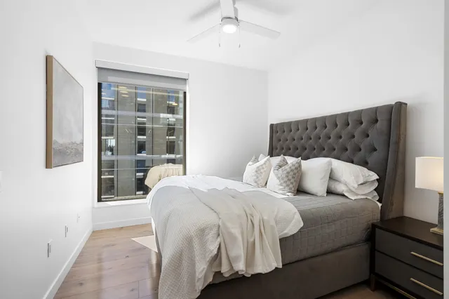 $4,995 | 1212 Demonbreun Street, Unit 2102, Nashville, TN 37203