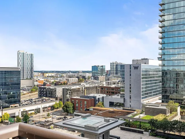 $4,995 | 1212 Demonbreun Street, Unit 2102, Nashville, TN 37203