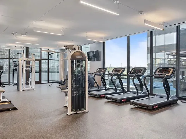 $4,995 | 1212 Demonbreun Street, Unit 2102, Nashville, TN 37203