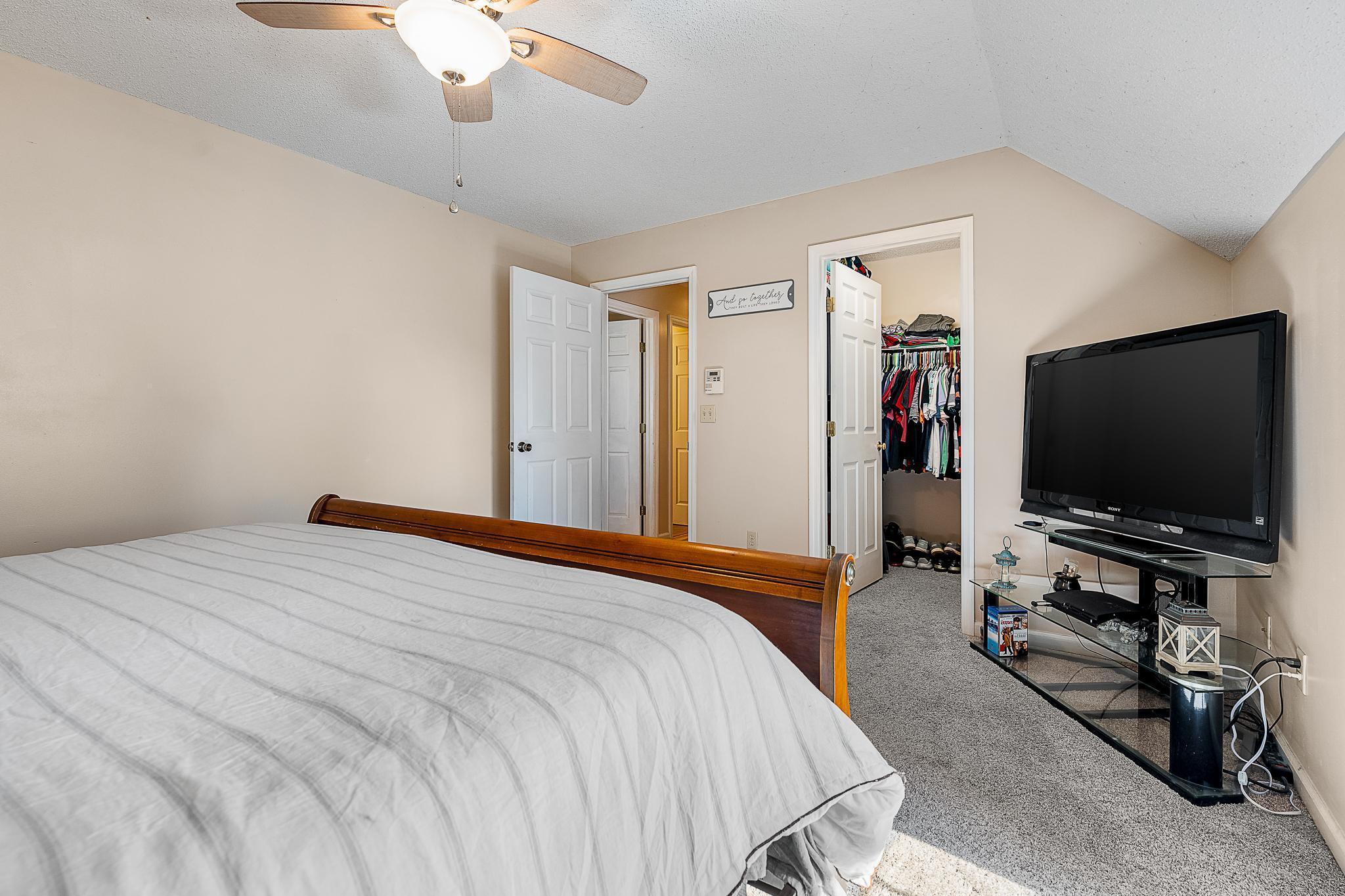 2700 Indian Ridge Road, Unit 18 Johnson City, TN 37604 - Photo 28 of 36 2700 Indian Ridge Road (35 of 36)