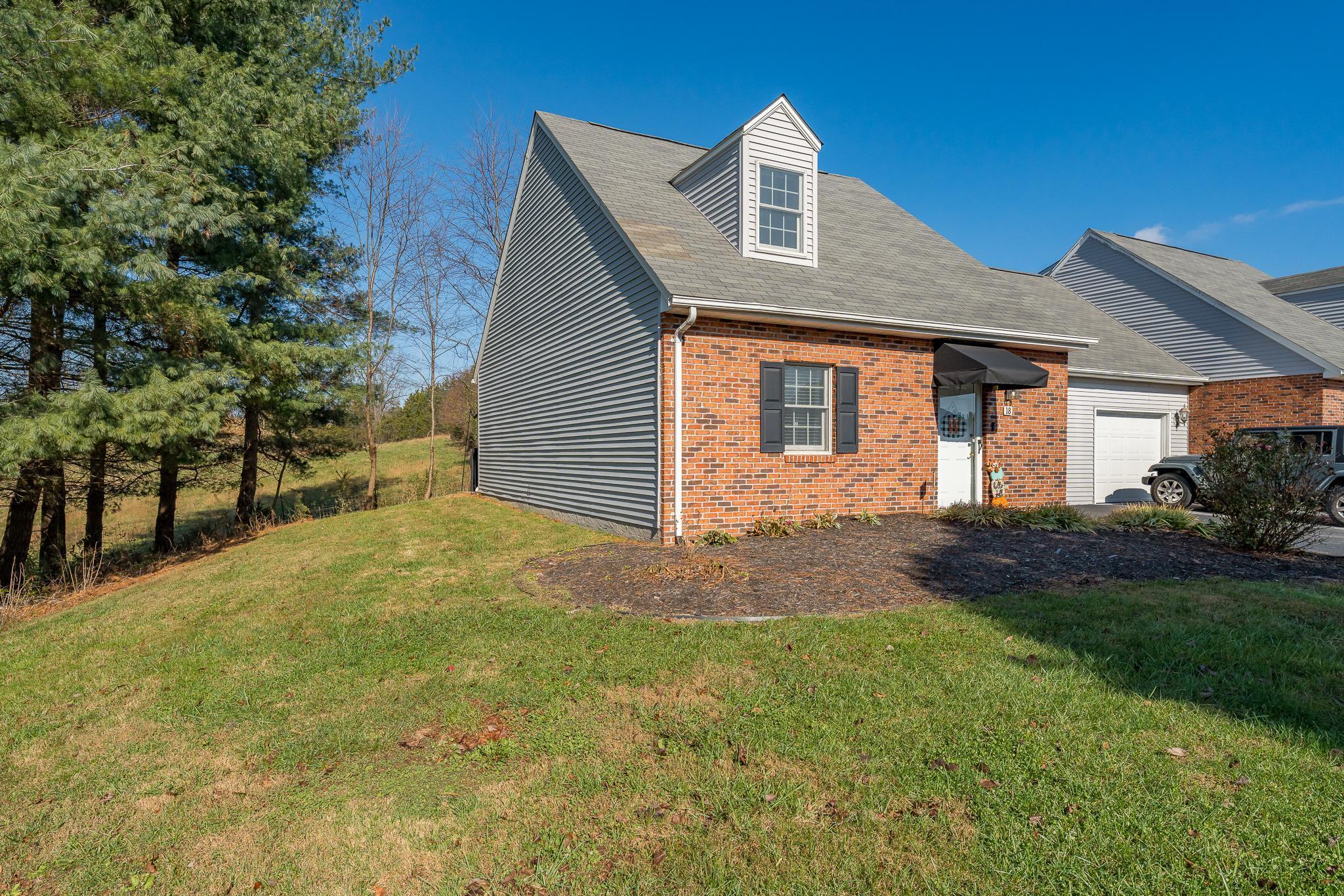 2700 Indian Ridge Road, Unit 18 Johnson City, TN 37604 - Photo 3 of 36 2700 Indian Ridge Road (3 of 36)