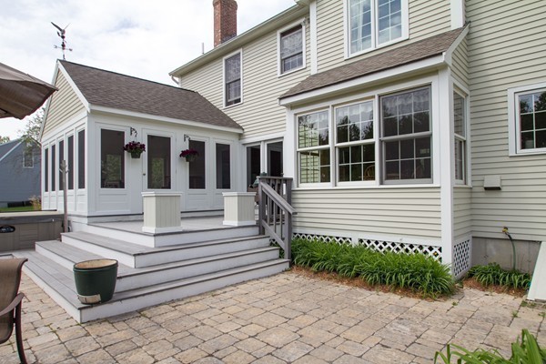 13 Castle Road Westford, MA 01886 - Photo 18 of 19 Gallery Image 18