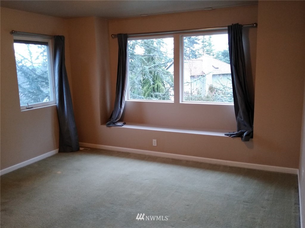 1427 Goat Trail Loop Road Mukilteo, WA 98275 - Photo 8 of 17 Gallery Image 8
