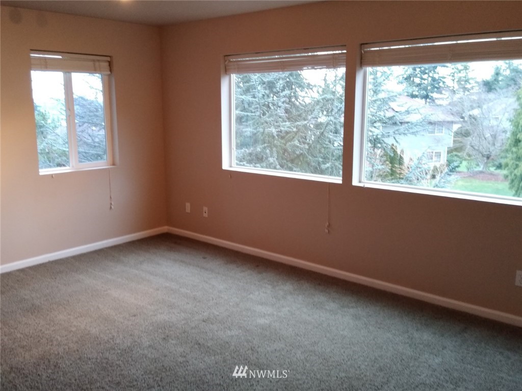 1427 Goat Trail Loop Road Mukilteo, WA 98275 - Photo 10 of 17 Gallery Image 10