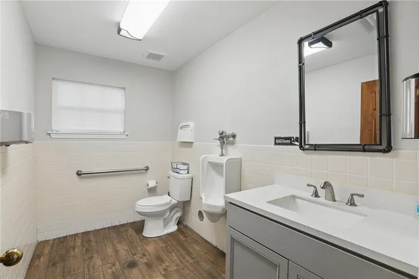 $25 | 5639 Hansel Avenue, Orlando, FL 32809