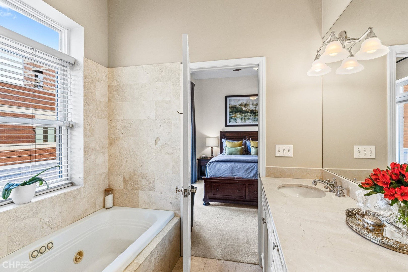 Undisclosed Address Chicago, IL 60614 - Photo 19 of 34