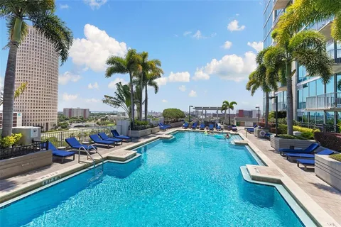 $975,000 | 777 North Ashley Drive, Unit 2514, Tampa, FL 33602
