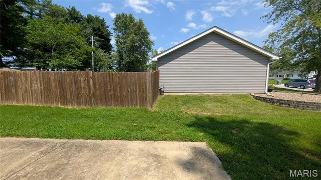 $1,650 | 303 Eggering Drive, O'Fallon, MO 63366