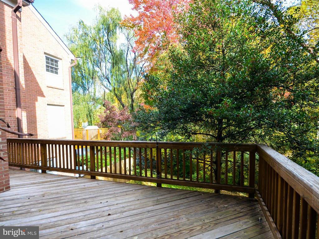 7202 Evans Mill Road McLean, VA 22101 - Photo 27 of 30 Exterior (Rear)