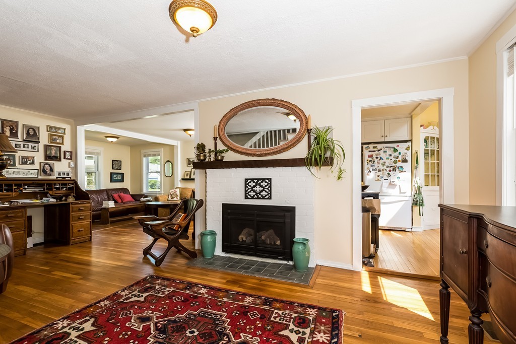 8 Cedar Park Road Sharon, MA 02067 - Photo 7 of 20 Gallery Image 7