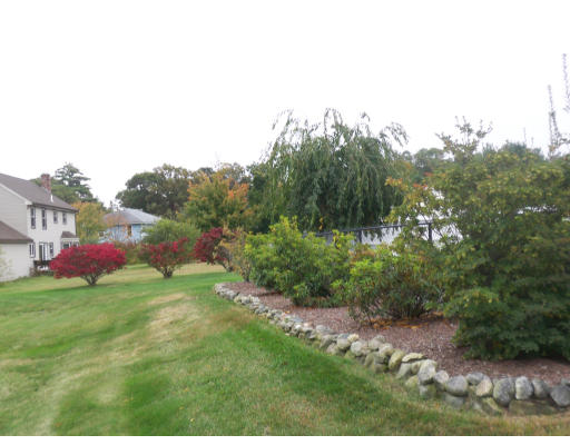 37 Barnstable Road Norfolk, MA 02056 - Photo 11 of 12 Gallery Image 11
