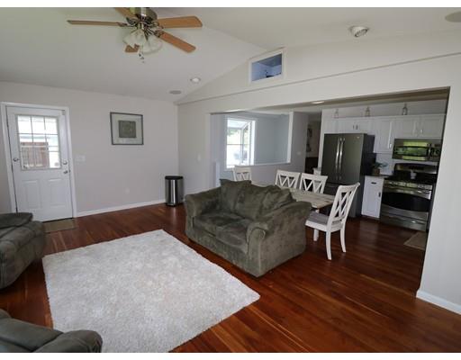 60 Chipmunk Road Springfield, MA 01108 - Photo 11 of 35 Gallery Image 11