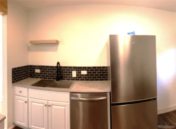 $1,995 | 2463 South Corona Street, Denver, CO 80210