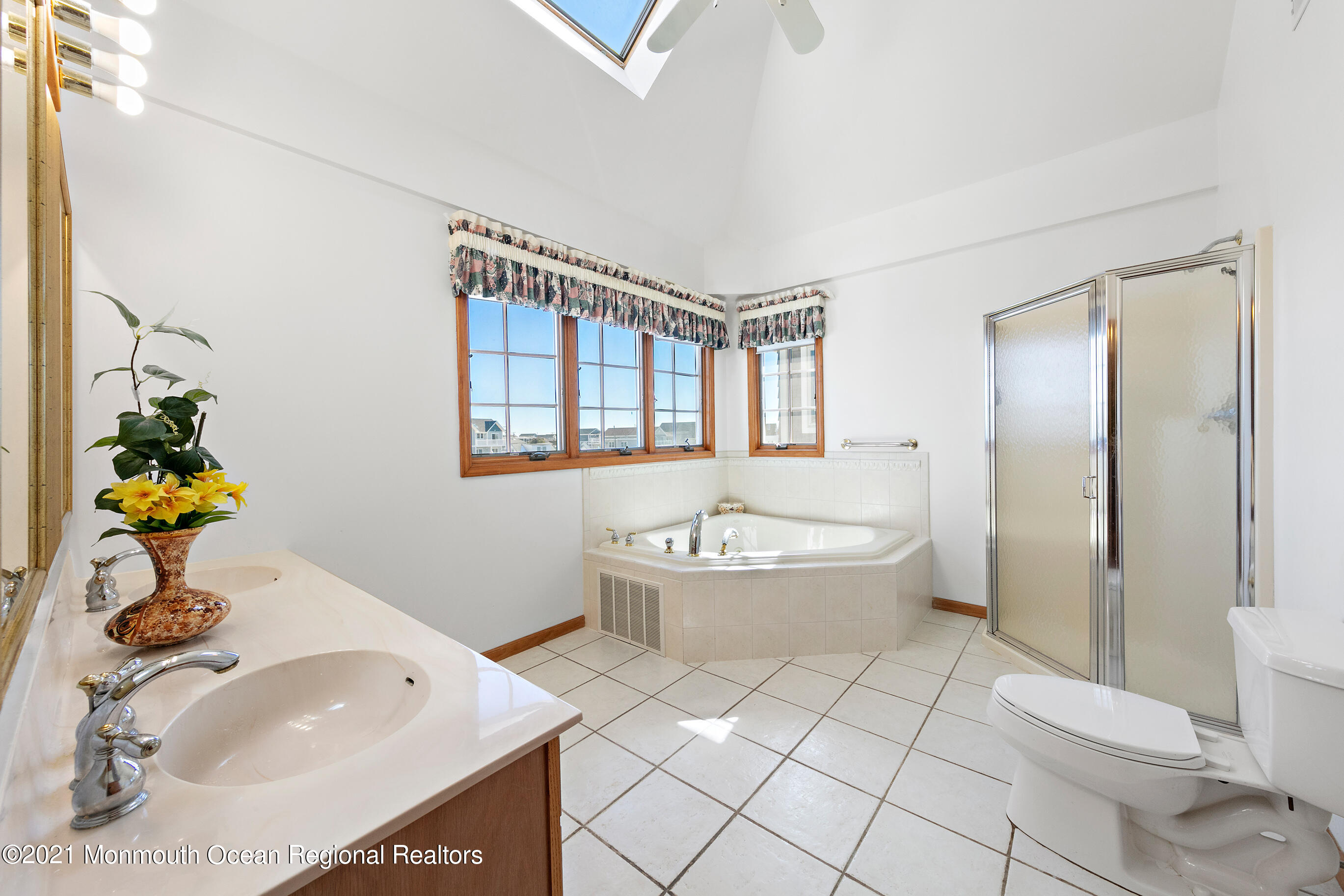 116 Riverside Place Point Pleasant Beach, NJ 08742 - Photo 29 of 59 Master Bathroom