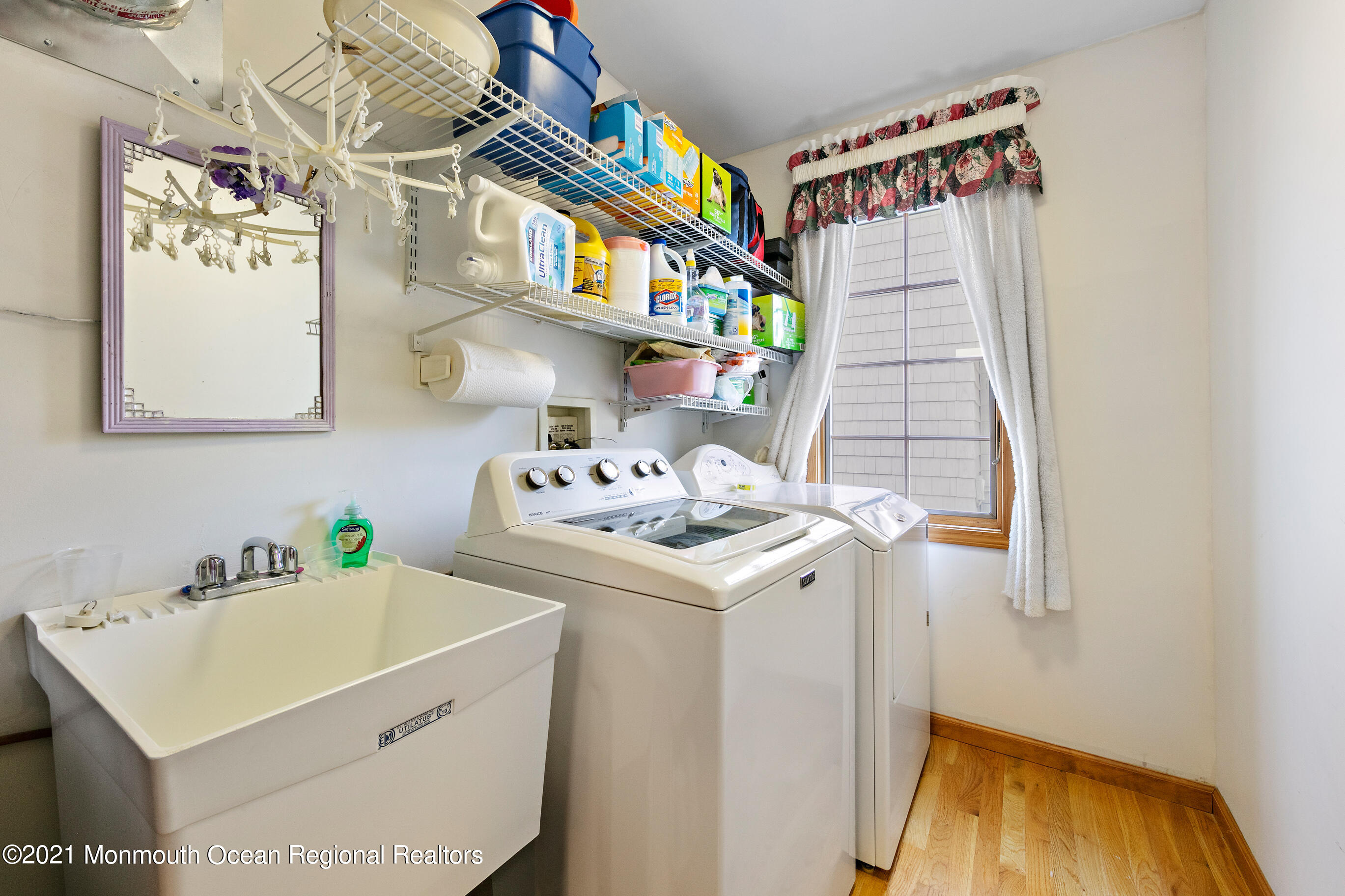 116 Riverside Place Point Pleasant Beach, NJ 08742 - Photo 37 of 59 Laundry Room