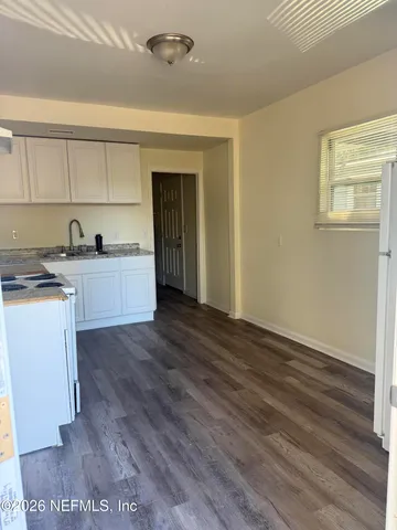 $1,500 | 4692 Portsmouth Avenue, Jacksonville, FL 32208