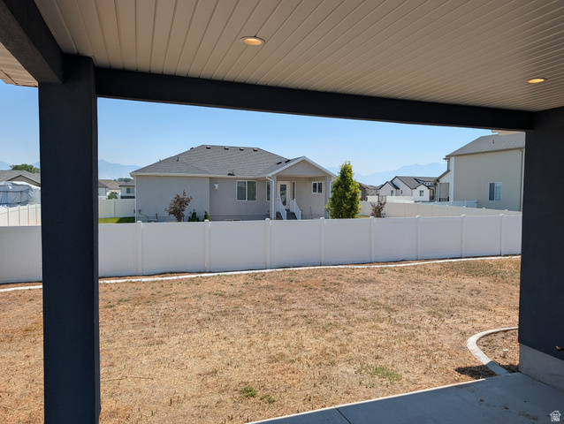 171 South Mustang Road East Grantsville, UT 84029 - Photo 38 of 41 Covered patio featuring recessed lighting