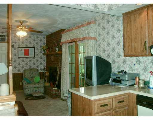 210 Sawmill Road Greensburg, PA 15601 - Photo 3 of 5 Den/Family/Great Room.