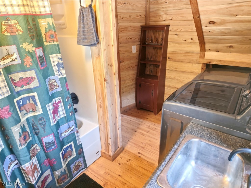 2068 Racy Road Petroleum, WV 26161 - Photo 25 of 34