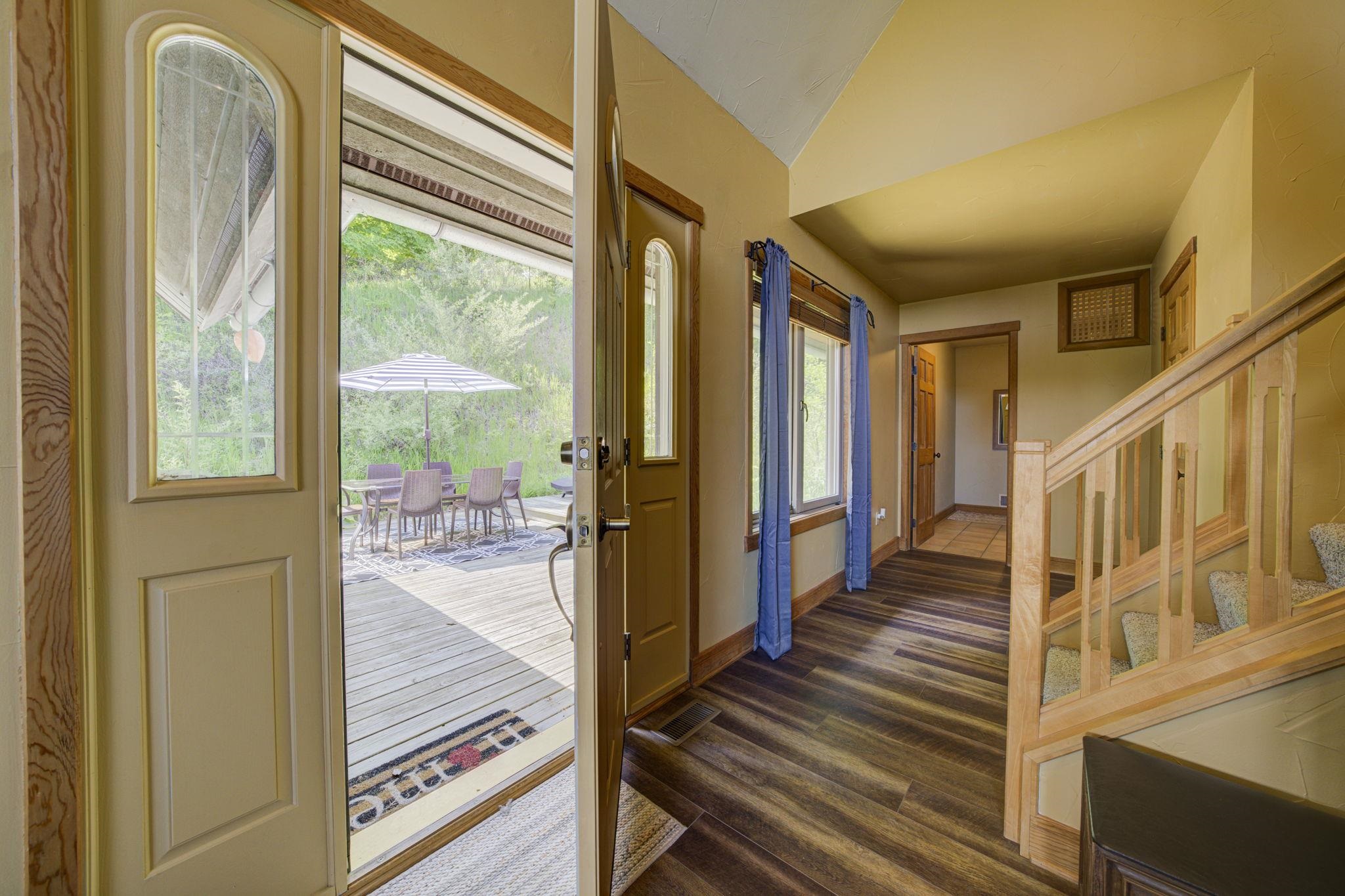 10702 East Hilltop Road Suttons Bay, MI 49682 - Photo 38 of 92