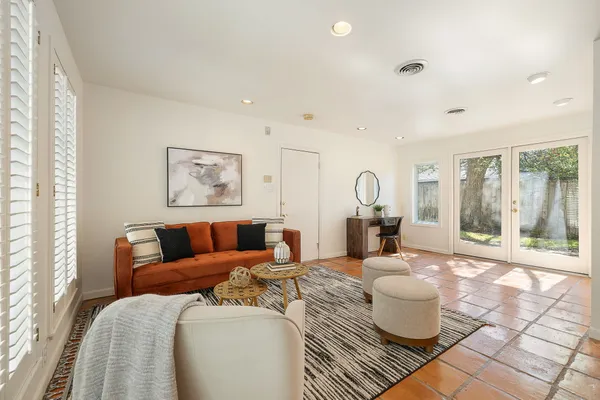 $1,250,000 | 1614 Preston Avenue, Austin, TX 78703