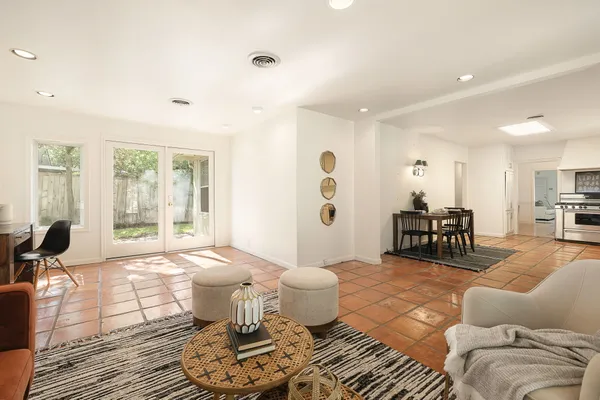 $1,250,000 | 1614 Preston Avenue, Austin, TX 78703