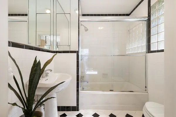 $1,250,000 | 1614 Preston Avenue, Austin, TX 78703