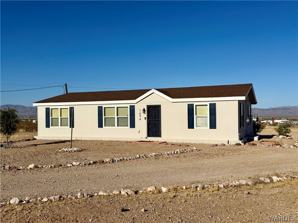 1694 Elgin Road Golden Valley, AZ 86413 - Photo 1 of 37