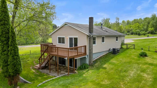 $325,000 | 4330 Dawn Drive, Hillsdale, MI 49242
