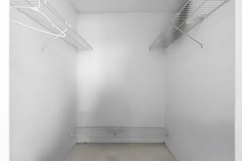 $125,000 | 7080 Environ Boulevard, Unit 423, Lauderhill, FL 33319