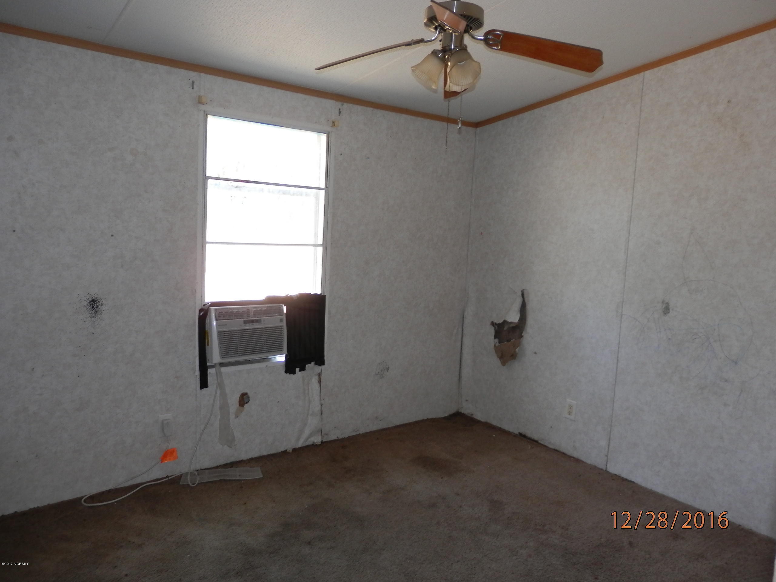 408 Morton Farm Road Hubert, NC 28539 - Photo 6 of 13 PC280104