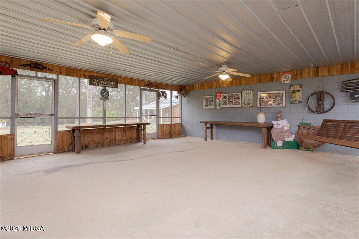 150 Moss Oaks Road Perry, GA 31069 - Photo 50 of 51 a big room with chandelier