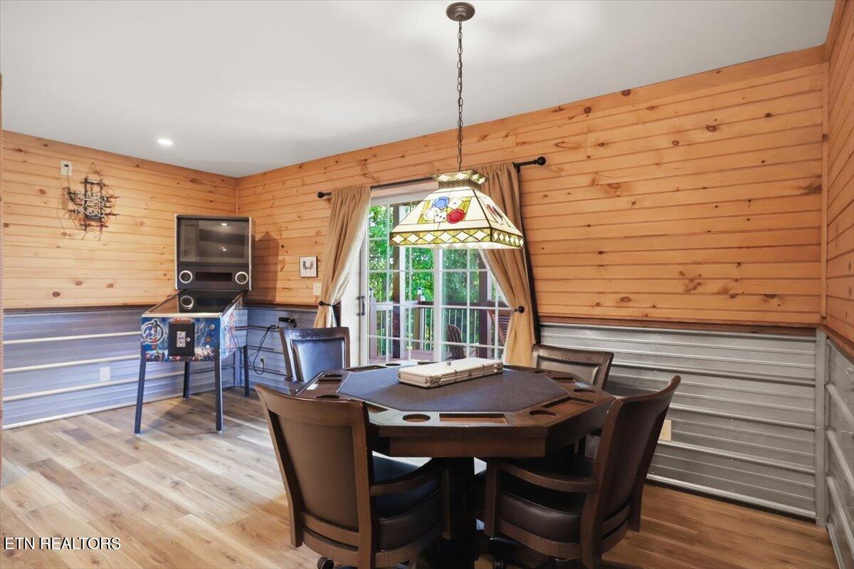 1836 Range Road Dandridge, TN 37725 - Photo 28 of 60 42-1836_Range_Rd_030