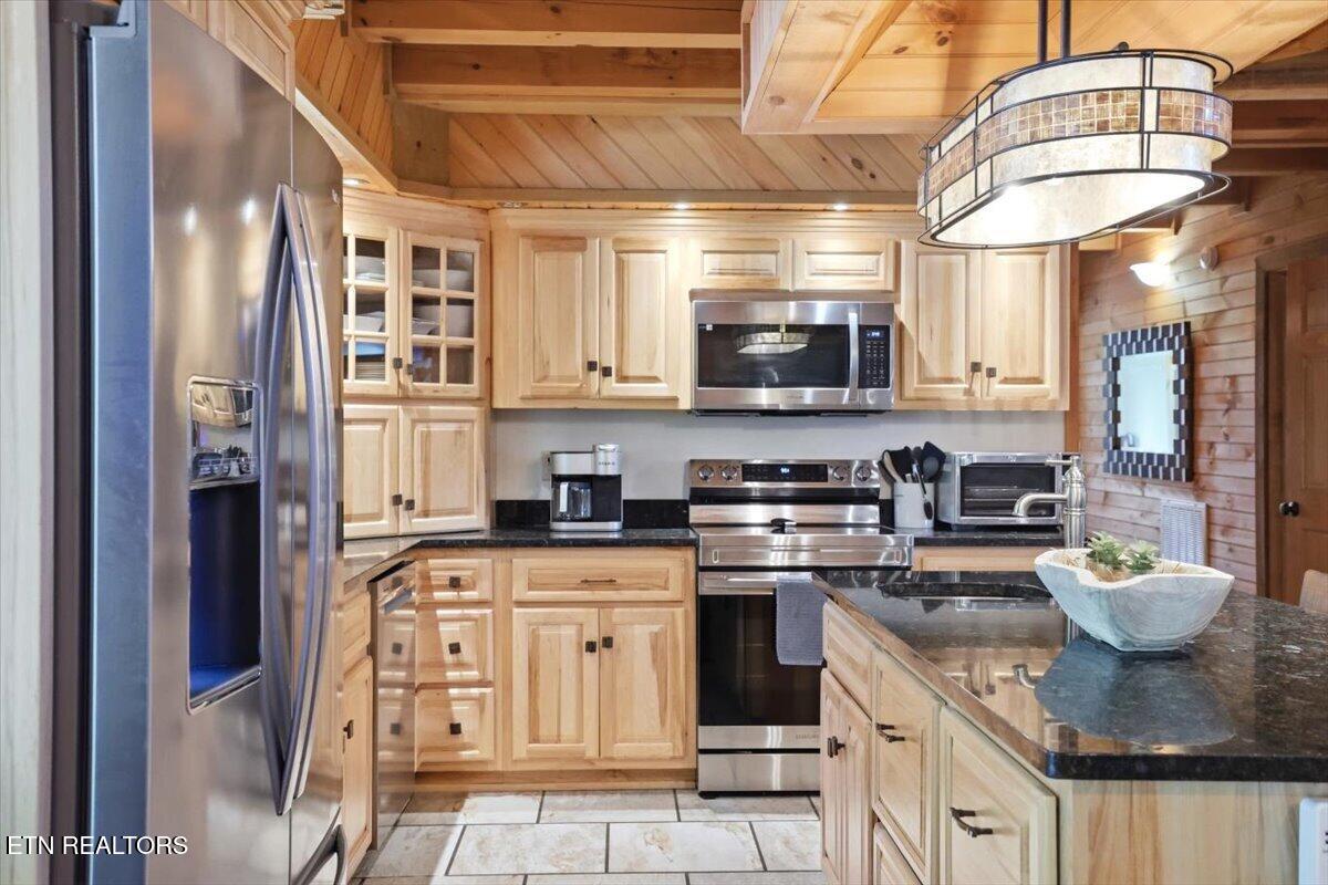 1836 Range Road Dandridge, TN 37725 - Photo 8 of 60 34-1836_Range_Rd_019