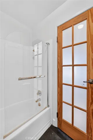 $329,000 | 5585 Pacific Coast Highway, Unit 161, Long Beach, CA 90804