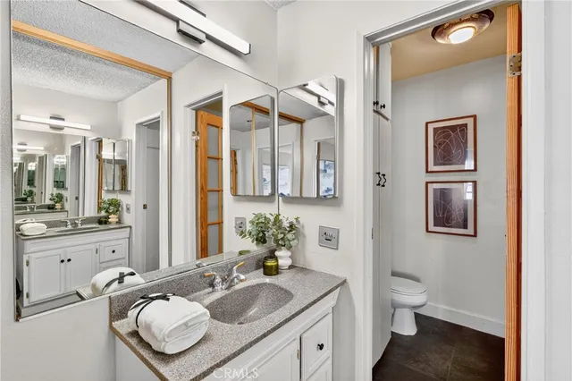 $329,000 | 5585 Pacific Coast Highway, Unit 161, Long Beach, CA 90804