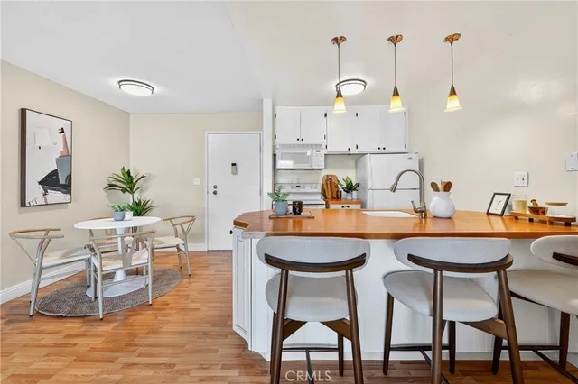 $329,000 | 5585 Pacific Coast Highway, Unit 161, Long Beach, CA 90804