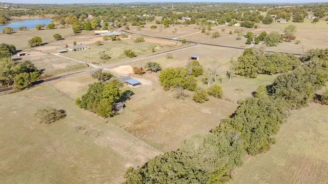 $3,000 | 124 La Vega Trail, Weatherford, TX 76088