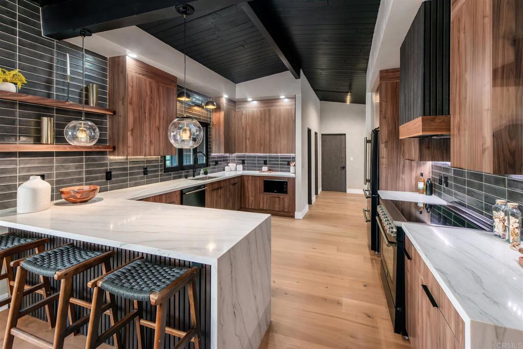 2951 Anaheim Street Escondido, CA 92025 - Photo 3 of 50