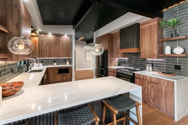 $1,650,000 | 2951 Anaheim Street, Escondido, CA 92025