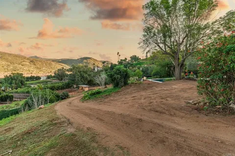 $1,650,000 | 2951 Anaheim Street, Escondido, CA 92025