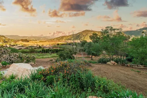 $1,650,000 | 2951 Anaheim Street, Escondido, CA 92025