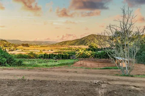 $1,650,000 | 2951 Anaheim Street, Escondido, CA 92025