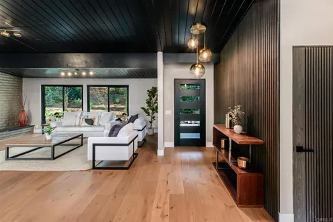 $1,650,000 | 2951 Anaheim Street, Escondido, CA 92025