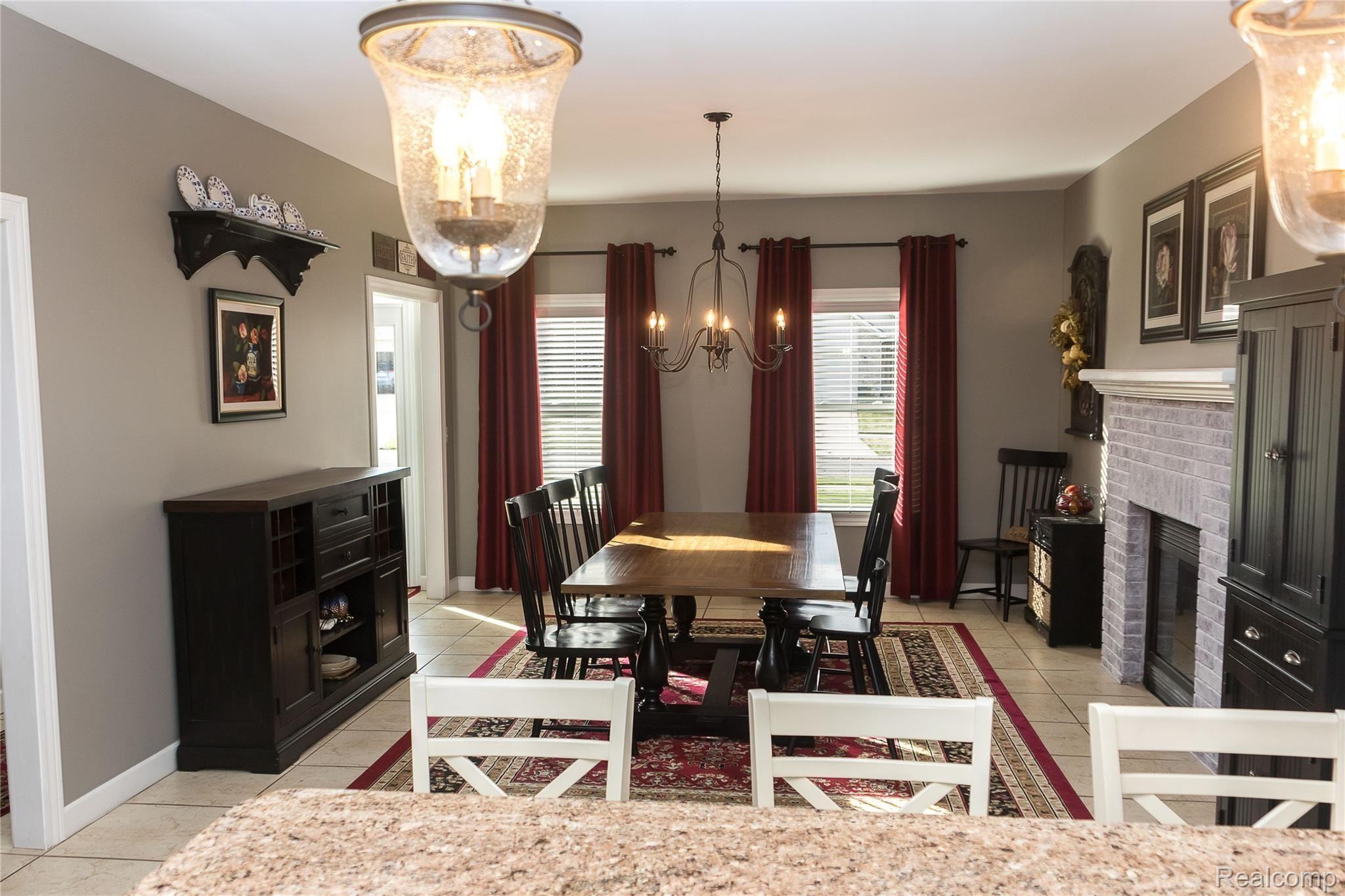 239 Fairhill Way Howell, MI 48843 - Photo 6 of 27 Cozy with plenty of room for family