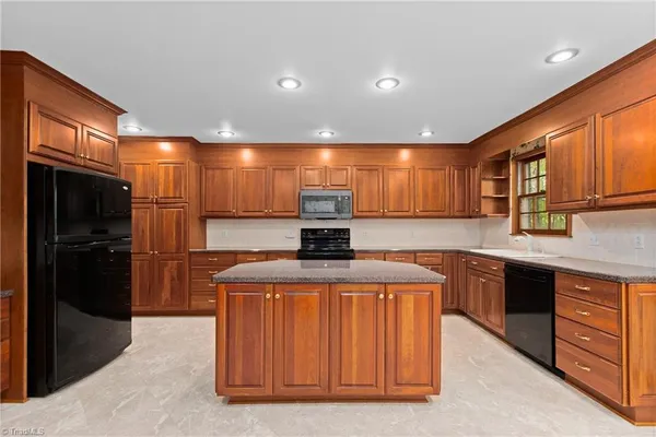 $539,995 | 578 Maidstone Lane, Clemmons, NC 27012